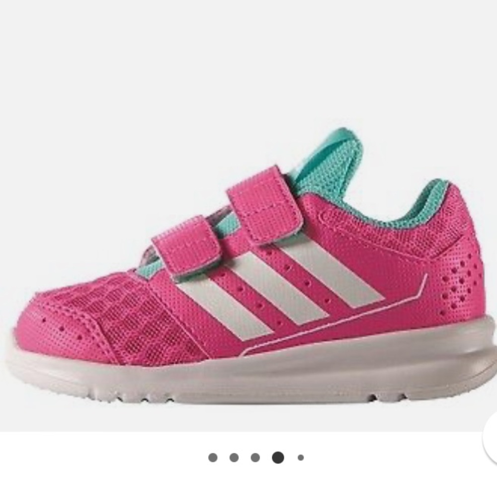 Toddler girl size 7 runners. Adidas. GUC. See description